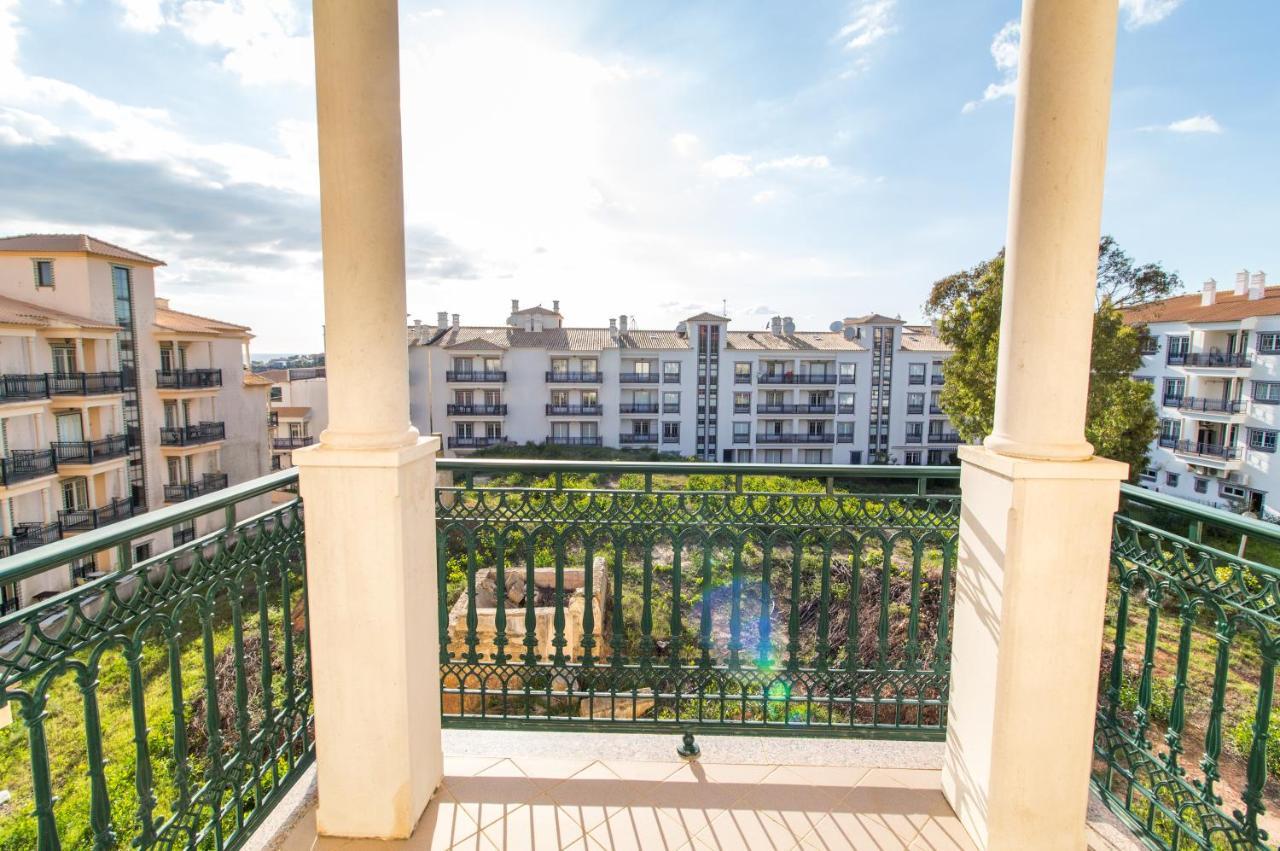 Oura Sunrise III Apartment - Sea View & Oura Beach & Top Location Албуфейра Екстер'єр фото